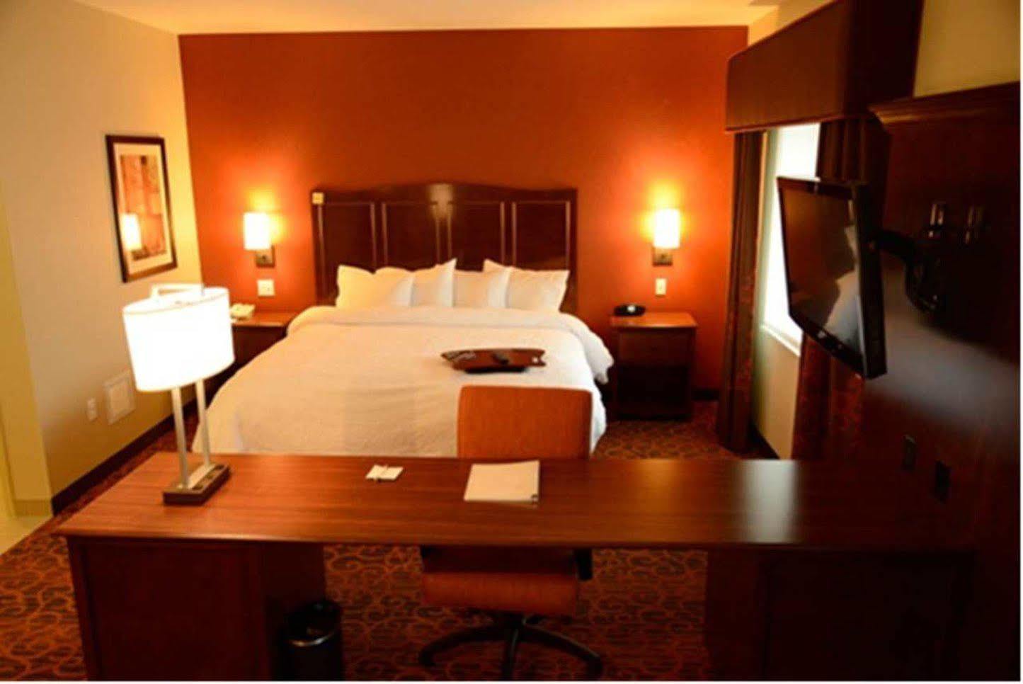 Hampton Inn & Suites Boulder North Екстер'єр фото